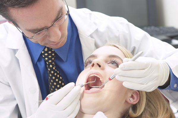 Centros Dentales Lucena Estepa Herrera - Montse Rojas - Ramn Luis Banchs - Dentista de Confianza - Revisin Dental